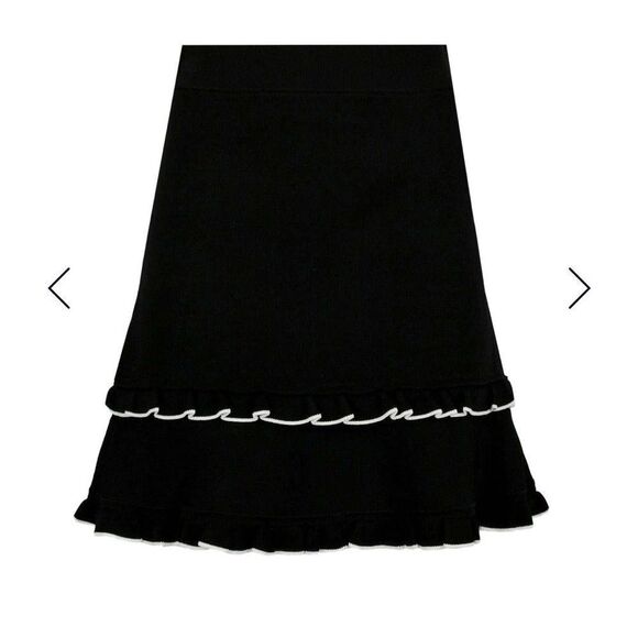 MICHAEL Michael Kors Dresses & Skirts - MICHAEL Michael Kors Black Ruffled Hem Mini Skirt Womens Size Small